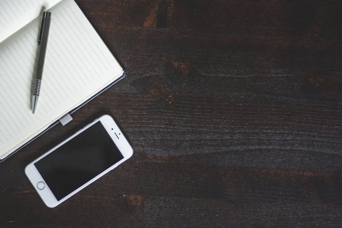 How to Write Destination Guides That Actually Help Travelers