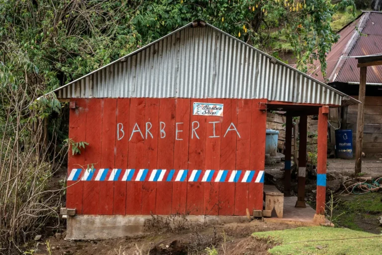 On the Costa Rica Outside the Tourist Circuit